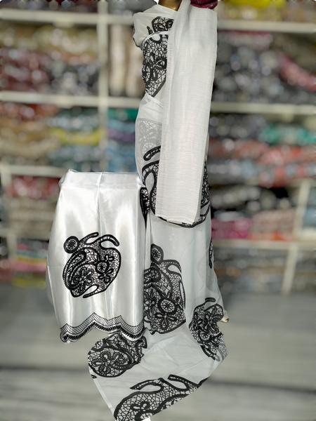 White with Black Design Somali Dirac